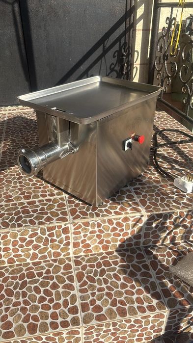 Мясорубка 220в и 380в