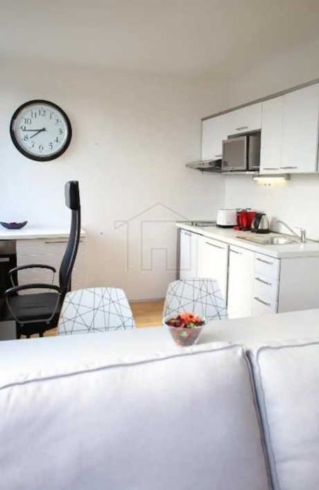 Дава се под наем Двустаен апартамент в Пловдив, Кючук Париж - 70 кв.м за 244.8 € - Снимка #2