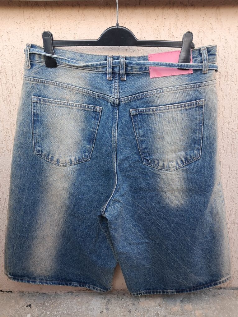 Pantaloni scurti blugi largi Zara. Skates, HipHop, gangsta,
