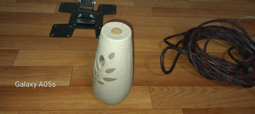 Кабеля для компьютера и др.