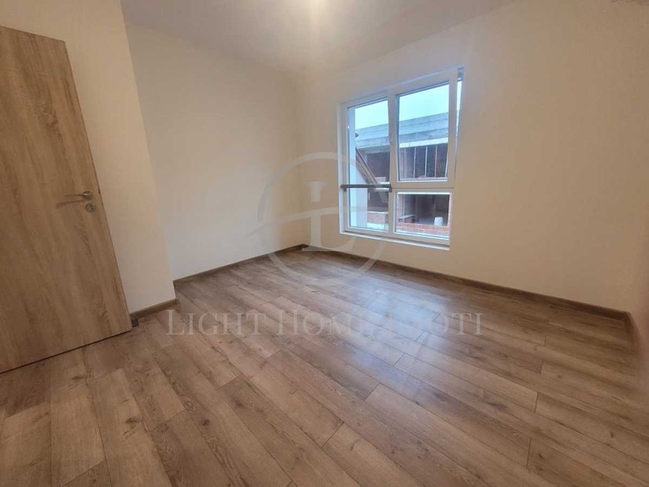 Продава се Четиристаен апартамент в Пловдив, Христо Смирненски - 109 кв.м за 1424 €/кв.м - Снимка #3