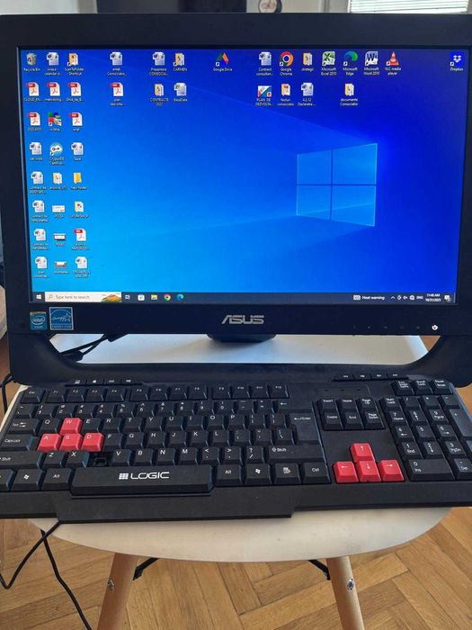 Computer ASUS, cu tastatura si mouse la un super-preț!