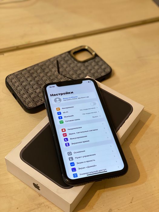 iPhone 11 64gb black