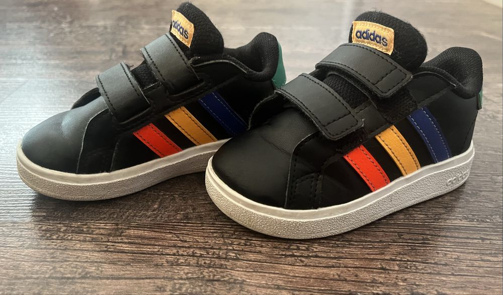 Маратонки Adidas