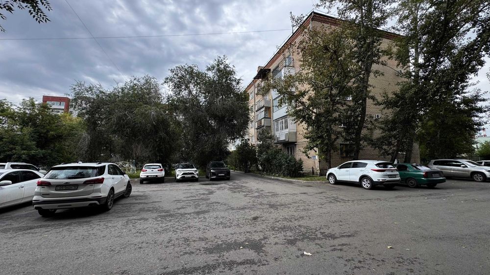 3 комнатная Детский мир! 19 млн!!