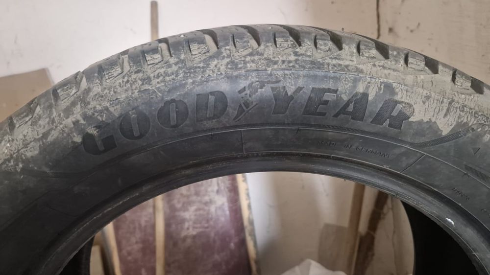 Продам резину зимнюю