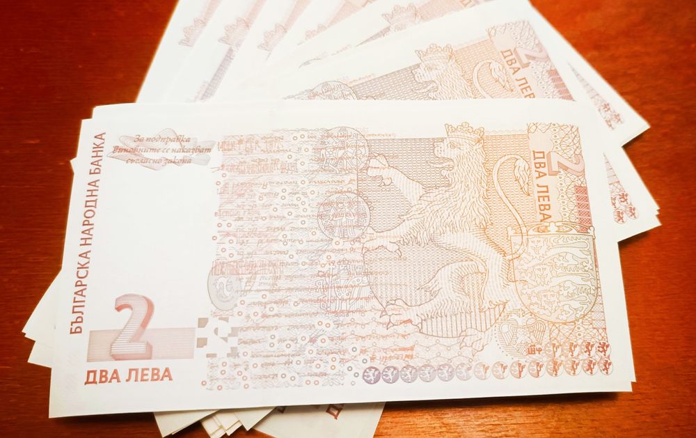 Сет от 100 бр. банкноти - 1 лев и 2 лева