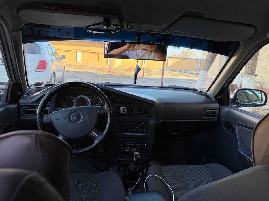 Нексия 2 1.6 Донс люкс кондиционер