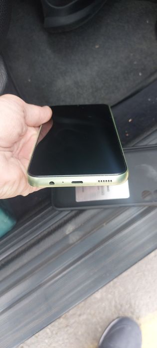 Samsung s22+ перфектен