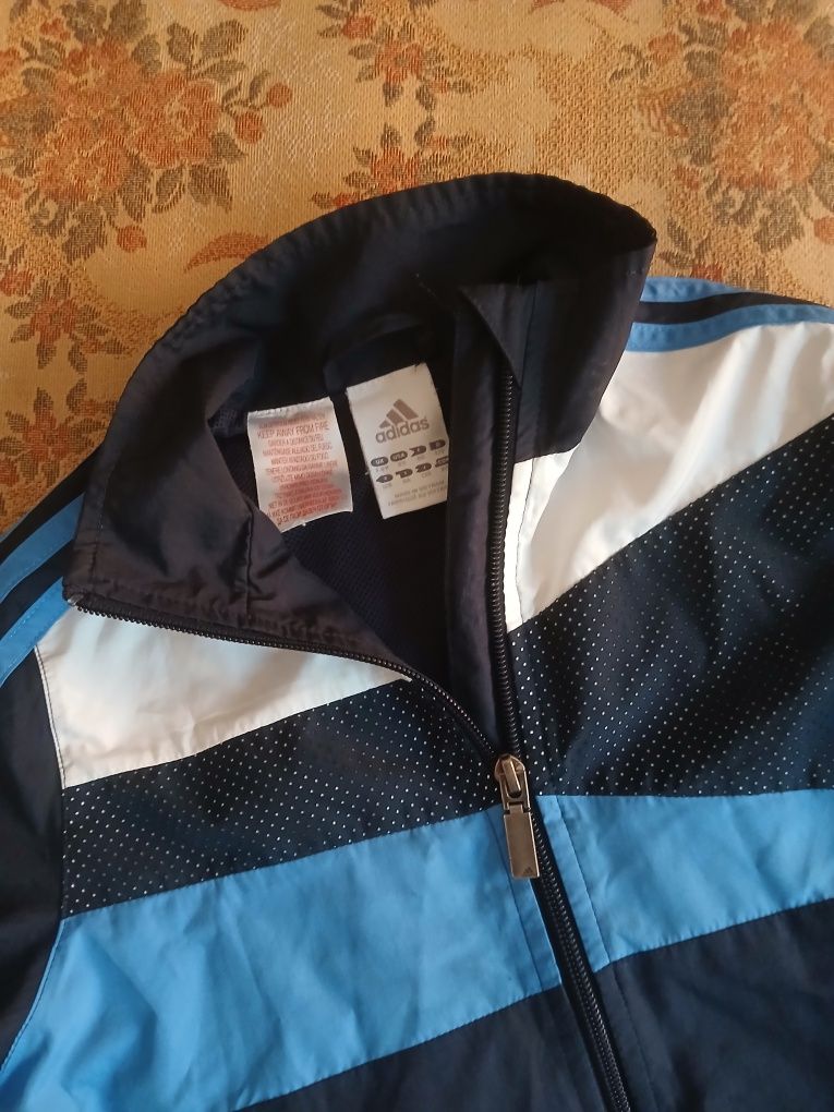 Оригинален сет Adidas.