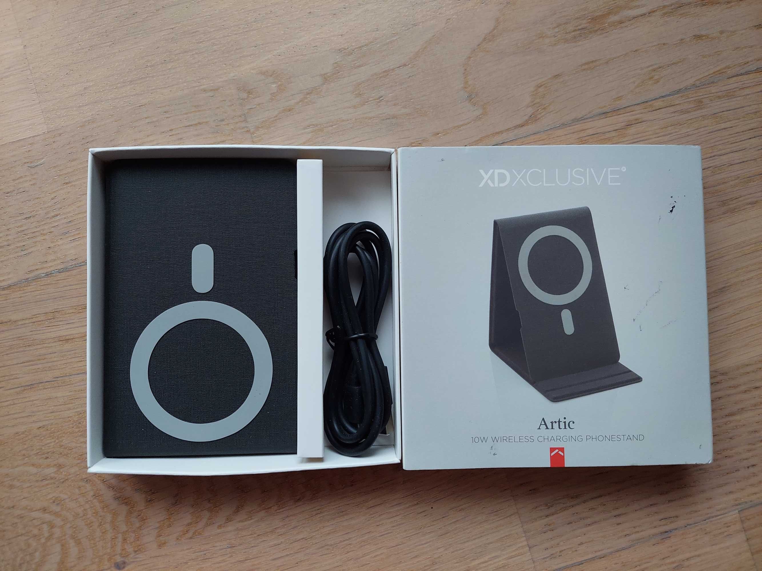 Incarcator wireless magnetic "Artic XD Xclusive 10W"