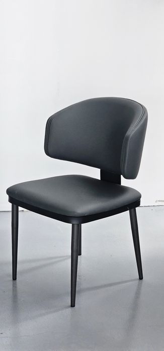 Scaune și fotolii moderne din stoc – Model 16 - livrare rapidă