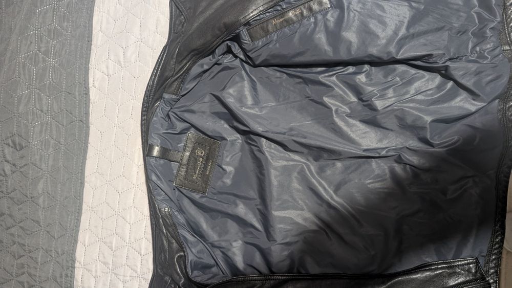 Страхотно мъжко кожено яке Massimo Dutti