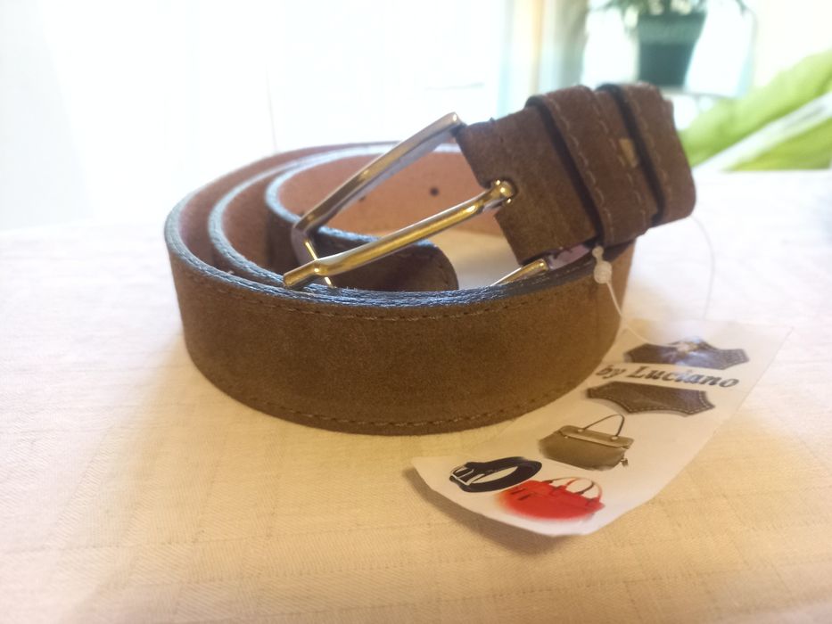 Curele casual din piele intoarsă naturală(20 lei/ buc).