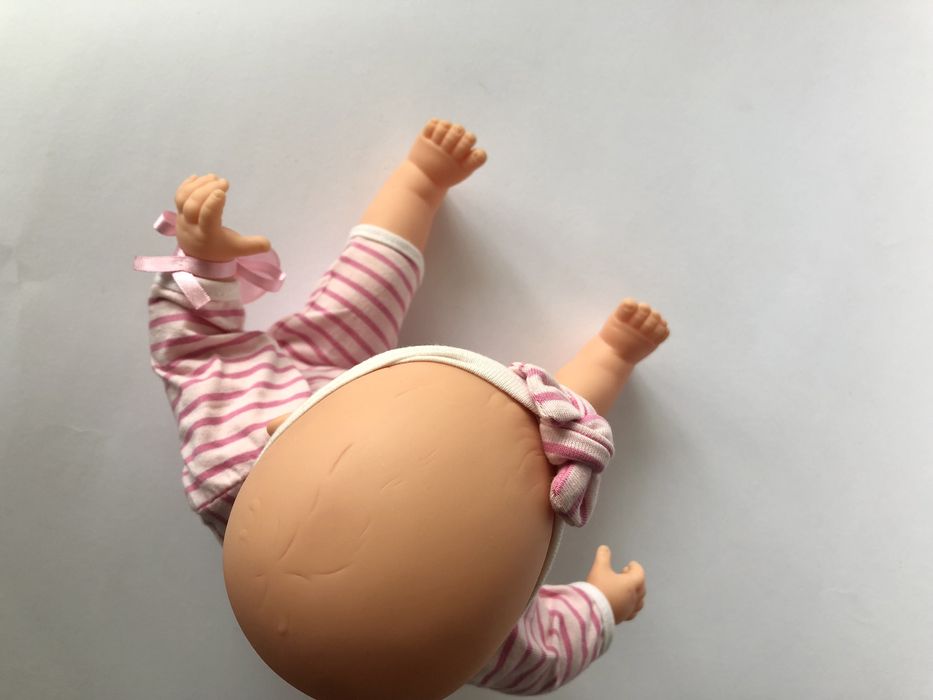 NOU Păpușă CORROLE parfumată - hăinuțe dungi roz | jucarie | copii