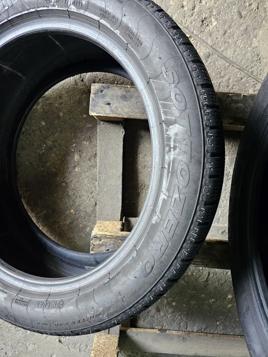 2 anvelope iarna 245 45 18 Pirelli Runflat