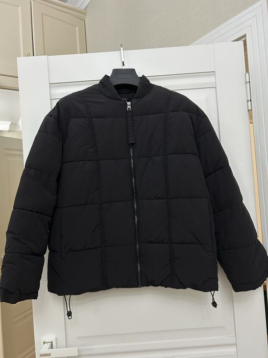 Продаю зимнюю куртку