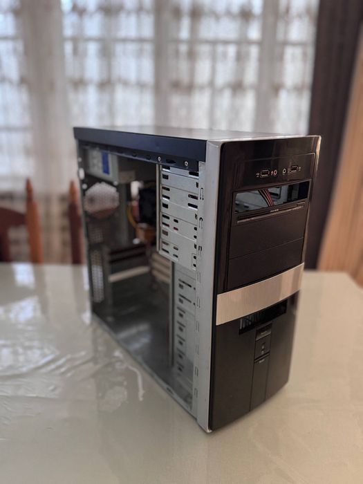 Компьютер настольный, Komputer keysi