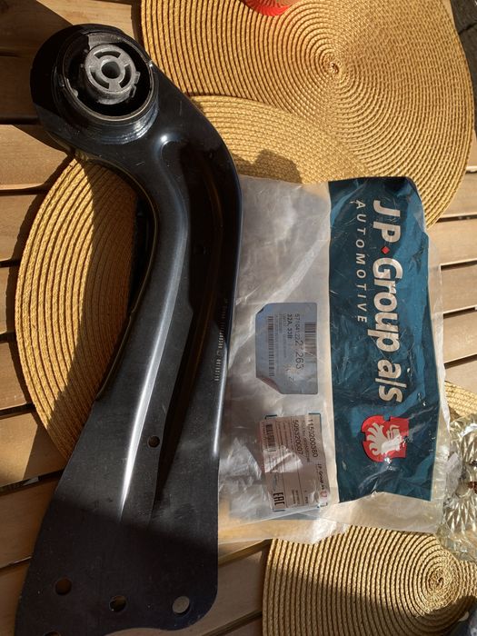 Brat spate stanga dreapta wolsvaghen scciroco