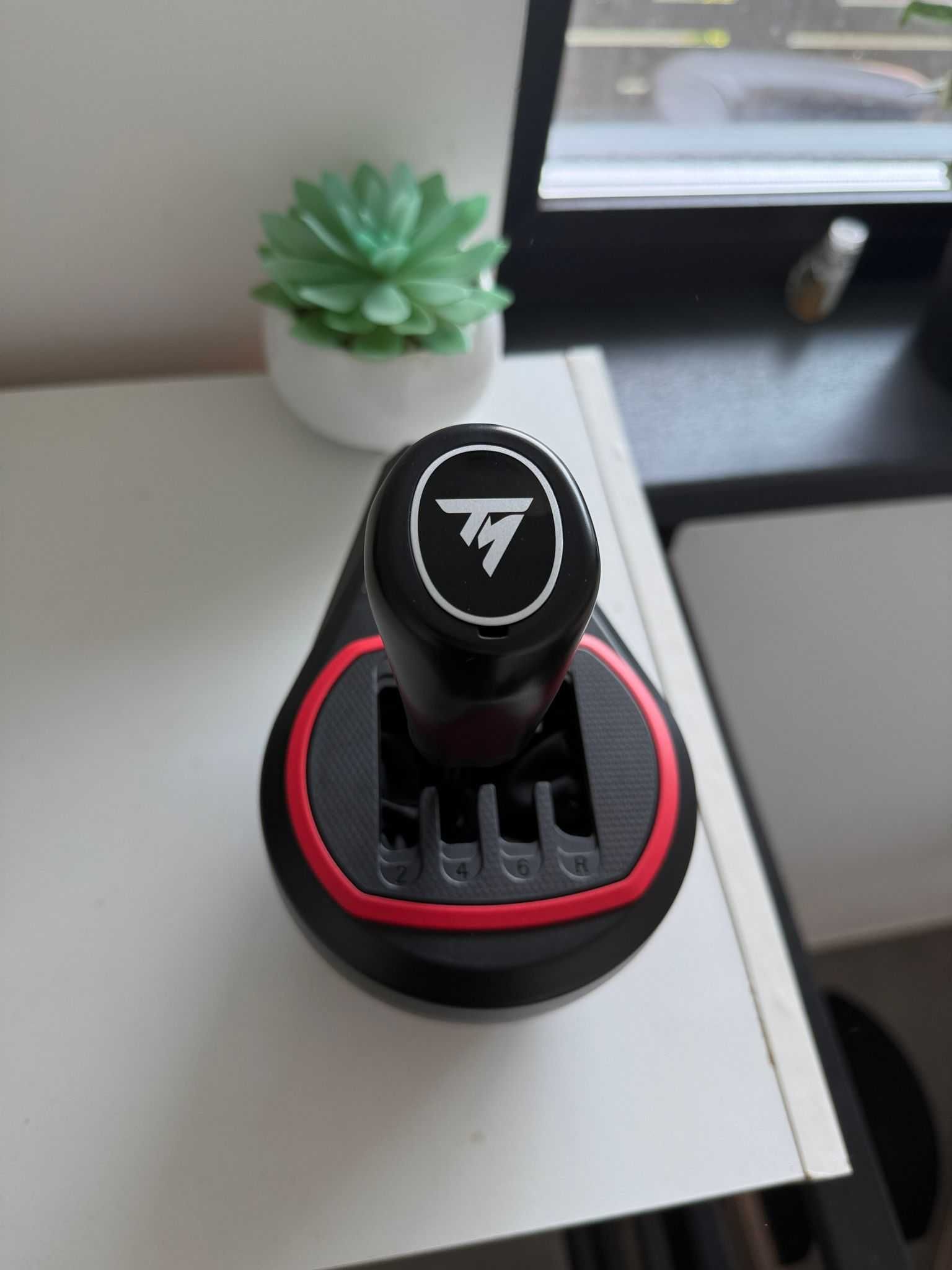 Schimbator Thrustmaster TH8S 7+1