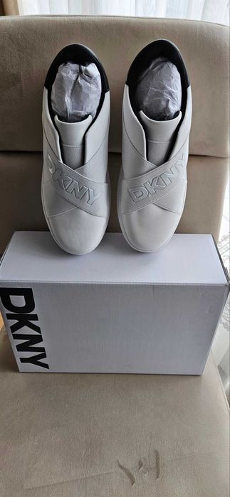DKNY сникъри 38. номер - Нови