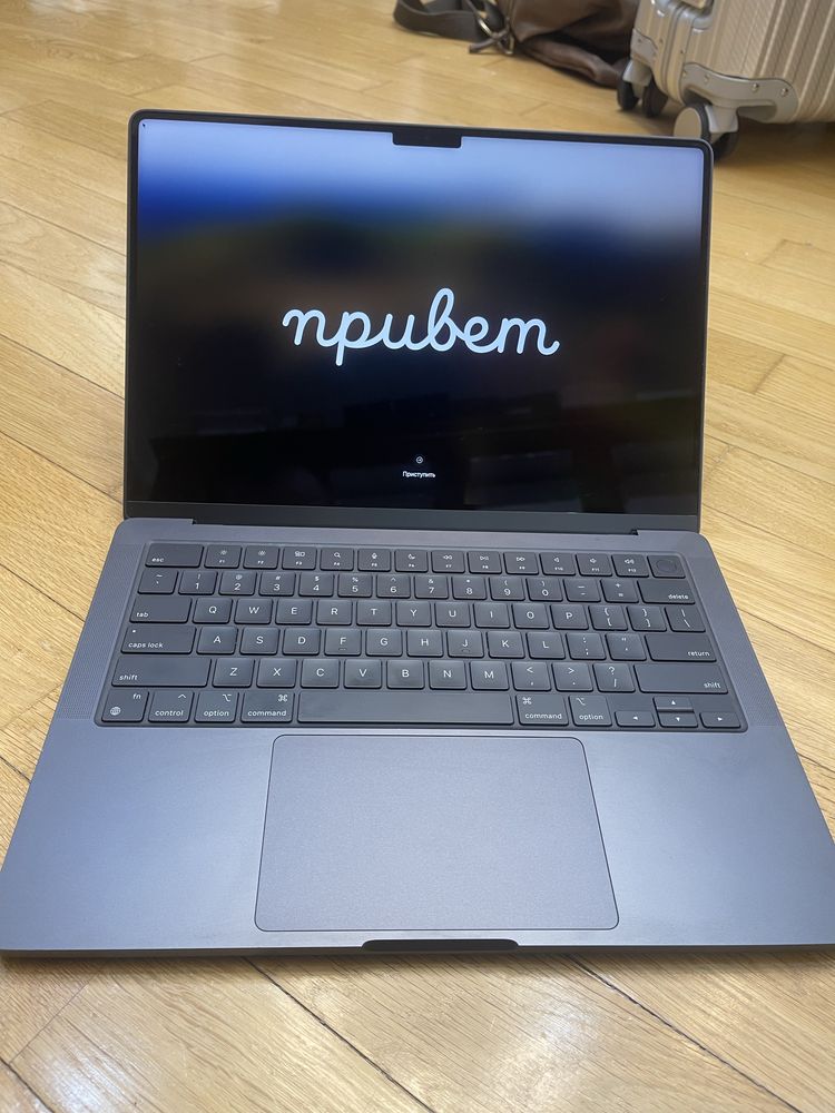 Macbook Pro 14” M3 Pro 18Gb 1TB