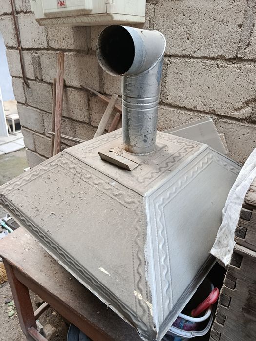 Вытяжка для плиты