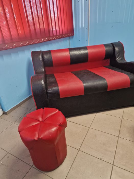 Mobilier și tabureti