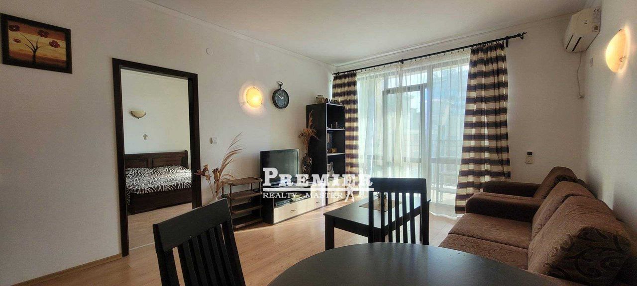 Продава се Двустаен апартамент в к.к. Слънчев бряг - 87 кв.м за 1064 €/кв.м - Снимка #3