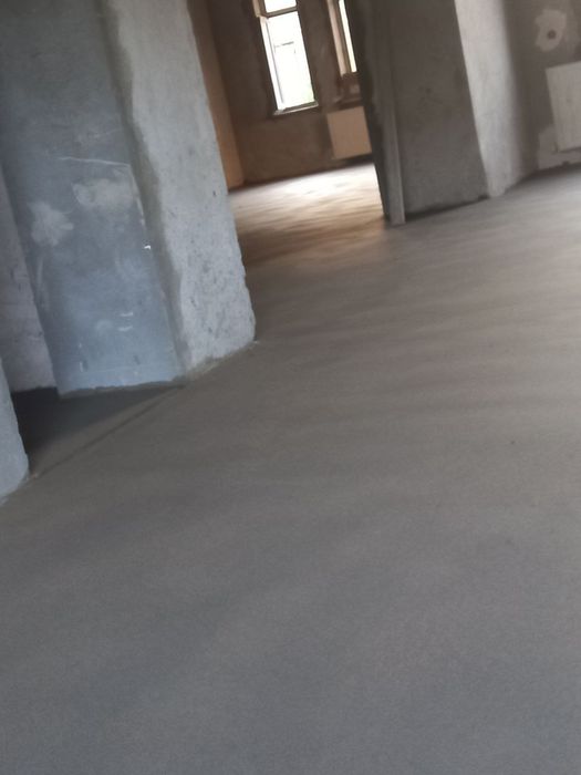 Yarim quruq styajka Полу сухая стяжка