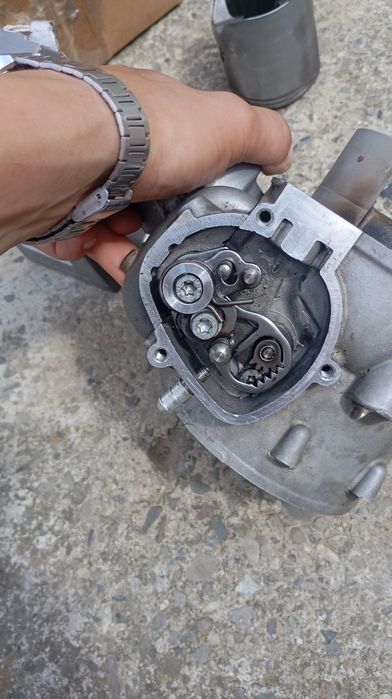 Clindiru complet (chiuloasă/pw) și injectoare KTM 250 EXC TPI 2018+
