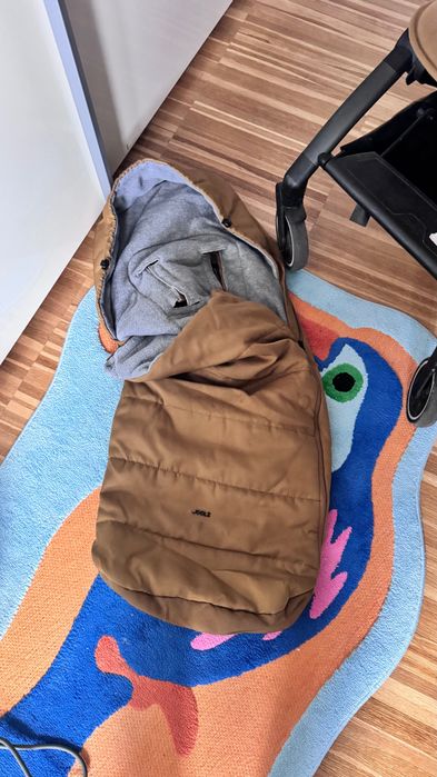 Carucior Joolz cu tot cu sac de dormit