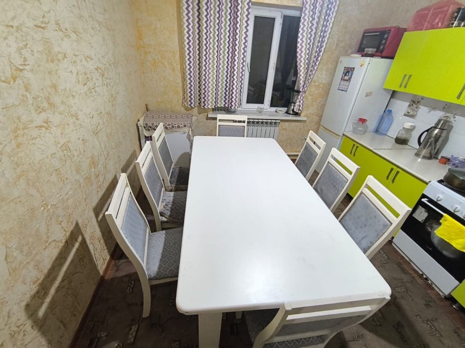 Кухнный стол