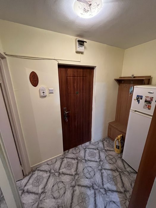 Apartament 2 camere semidecomandat proprietar