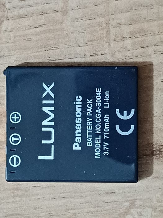 Baterie Panasonic Lumix CGA-3004E in stare buna
Este testata