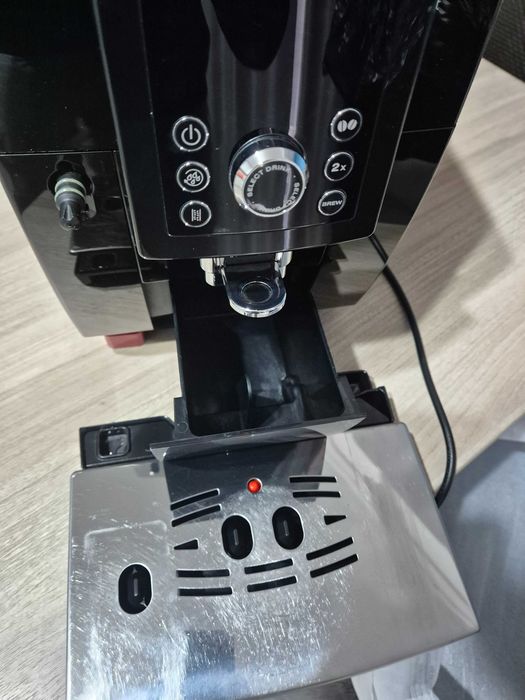 Espressor de cafea De'Longhi