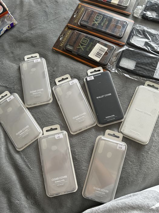 продаю Чехлы на модели Samsung и Iphone