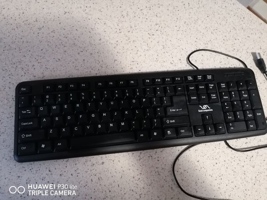 Vand obiectiv Canon + tastatura