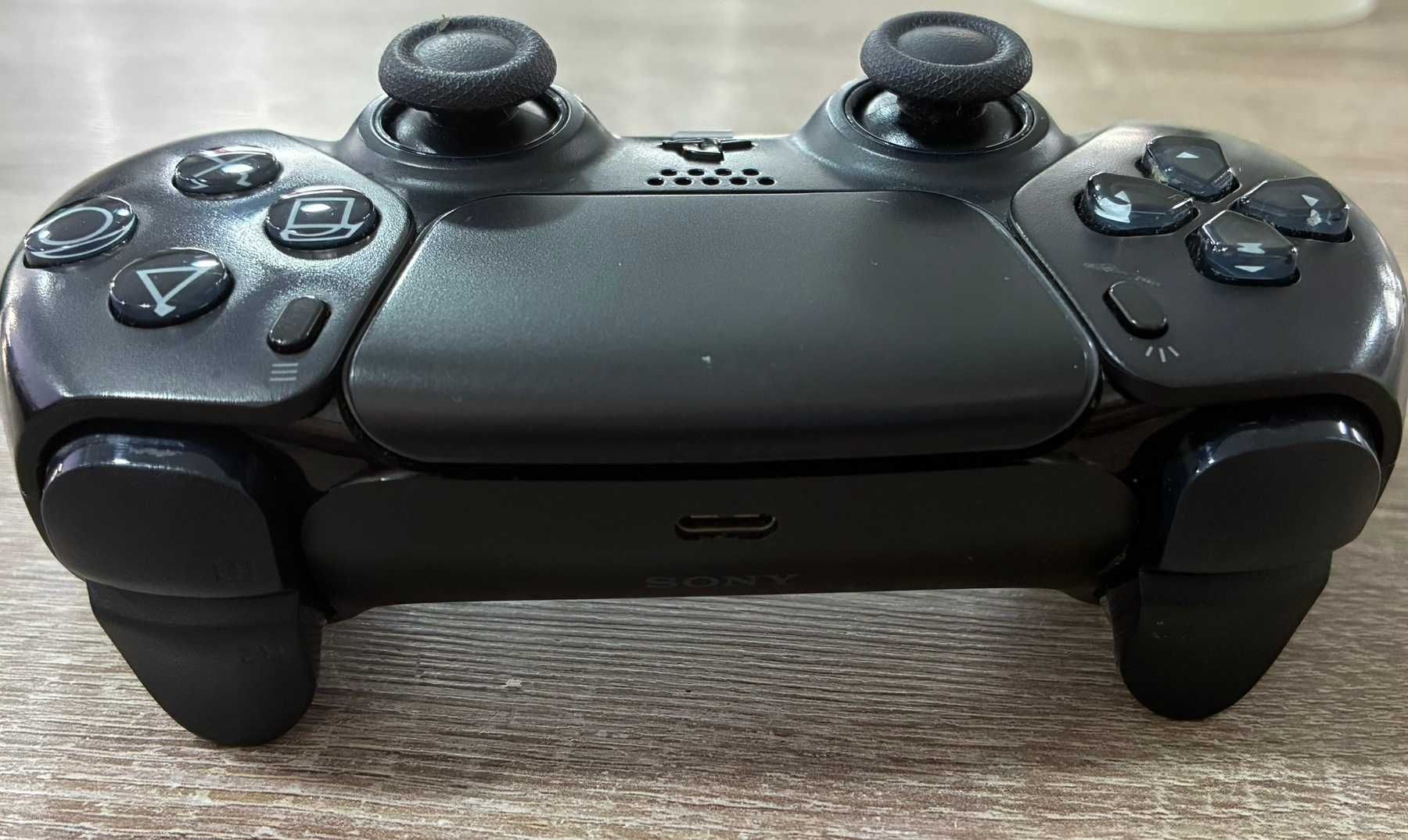 Конзола PLAYSTATION 5 825gb