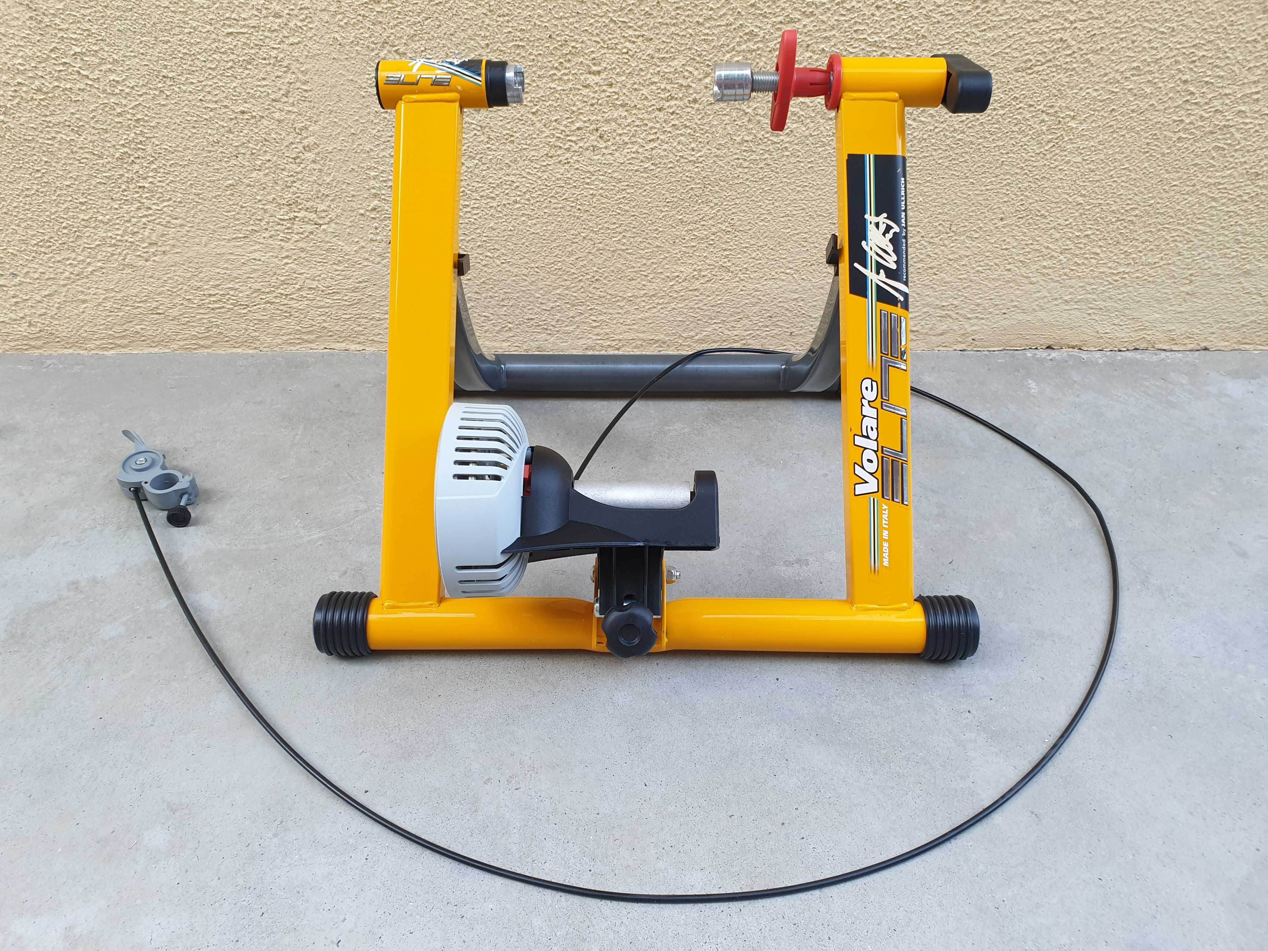 Hometrainer Elite volare cu comanda pe ghidon