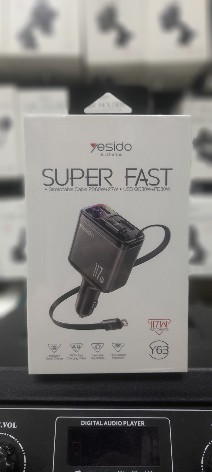 Car charger / автомобильной зарядка для телефона ( arginal )