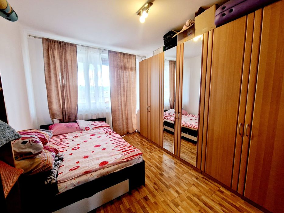 Apartament/ birouri de inchiriat
