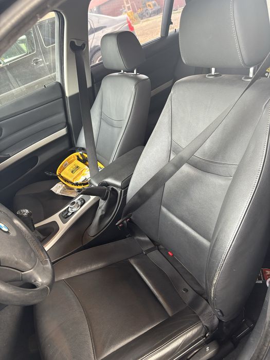 BMW Seria 3 Touring E91 LCI 318i • 2009 • Benzină