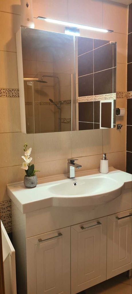 Продава се Двустаен апартамент в с. Кошарица, Област Бургас - 82 кв.м за 853 €/кв.м - Снимка #17