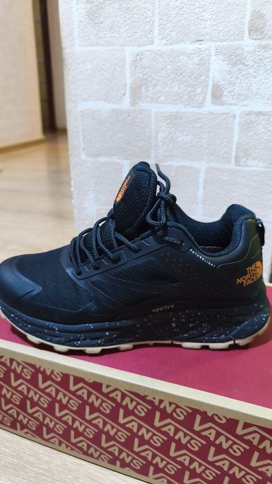 Продам осень- зима 40 размер