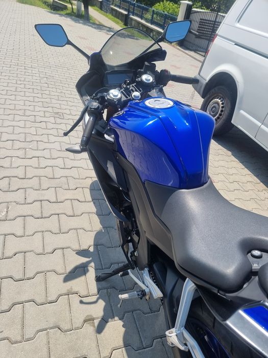 Yamaha yzf  r125 2020