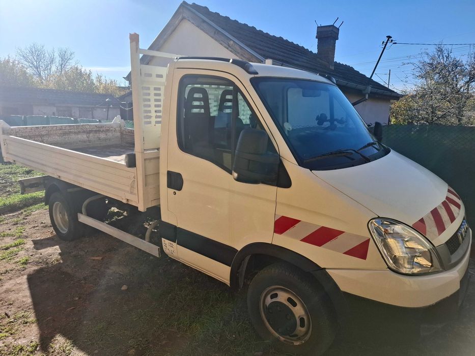 Транспортни услуги и строителни отнадъци