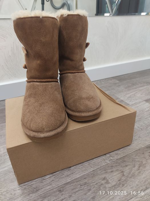 Продам новые UGG