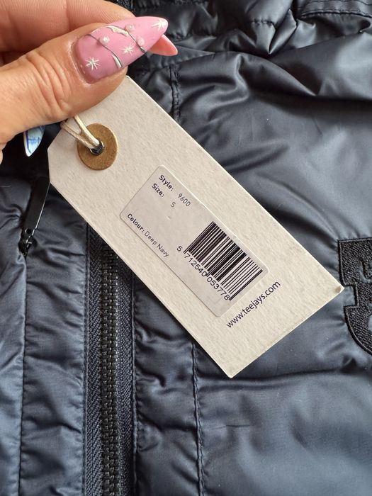 Оригинално мъжко черно яке NEWPORT  !