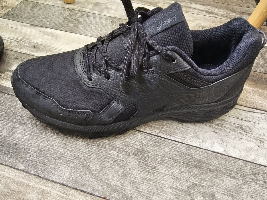 Спортни маратонки Asics